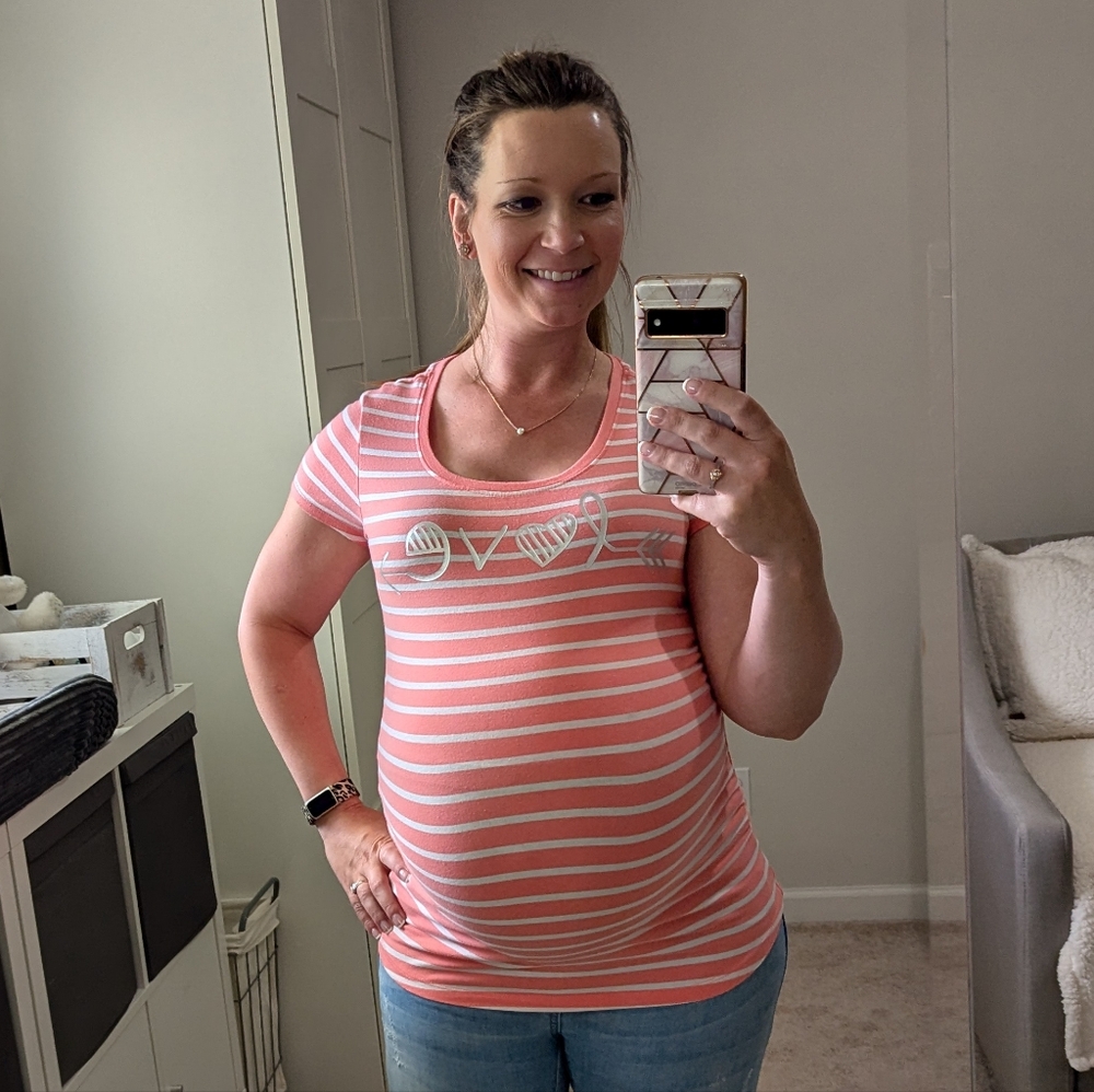 peach and white maternity tshirt